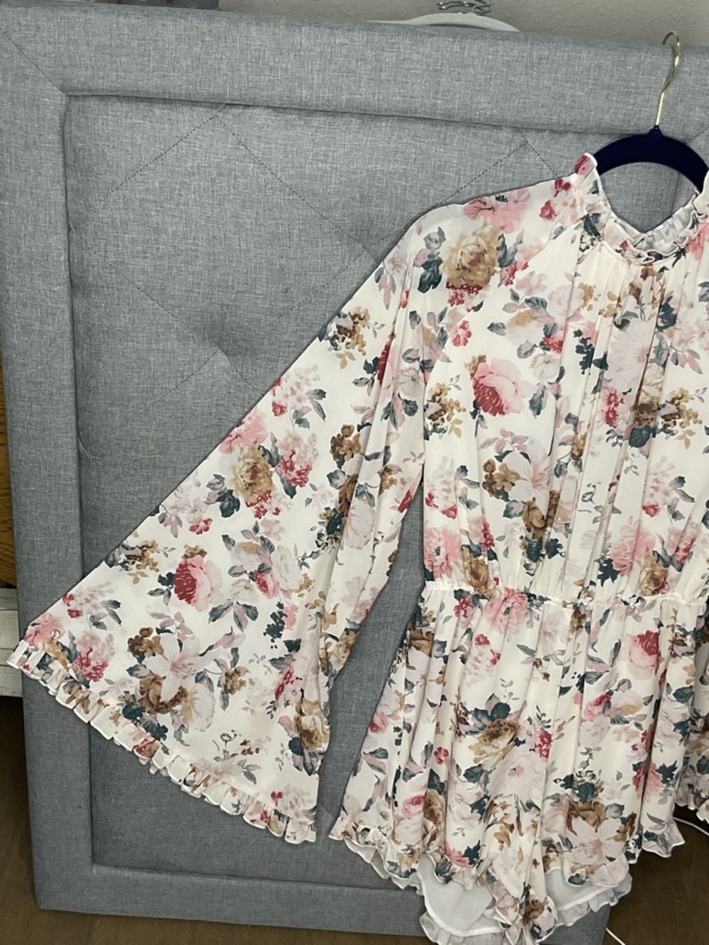 Floral Boho Bell Sleeve Romper Sheer Lined Large - Picture 4 of 7
